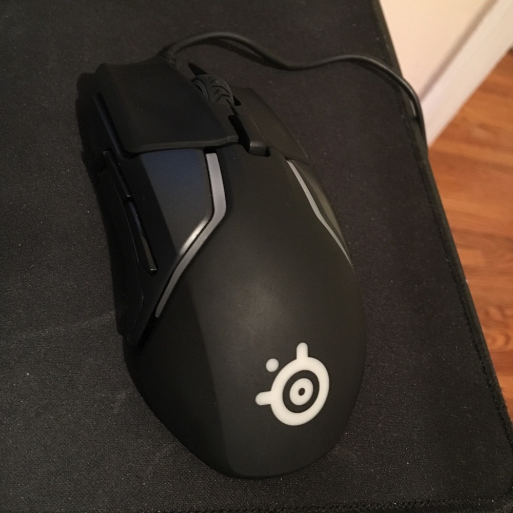 Steelseries rival 600
